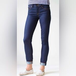 RALEIGH DENIM Like New Surry Blue Jeans Size 26